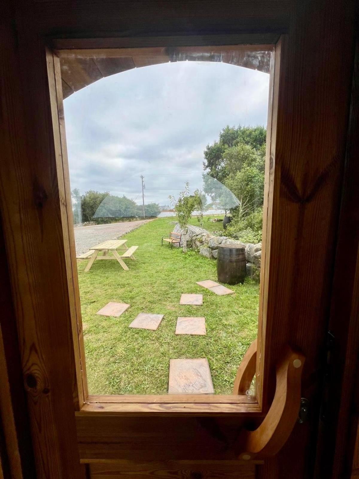 Unique Home With Outdoor Sauna In Connemara Galway Exterior foto